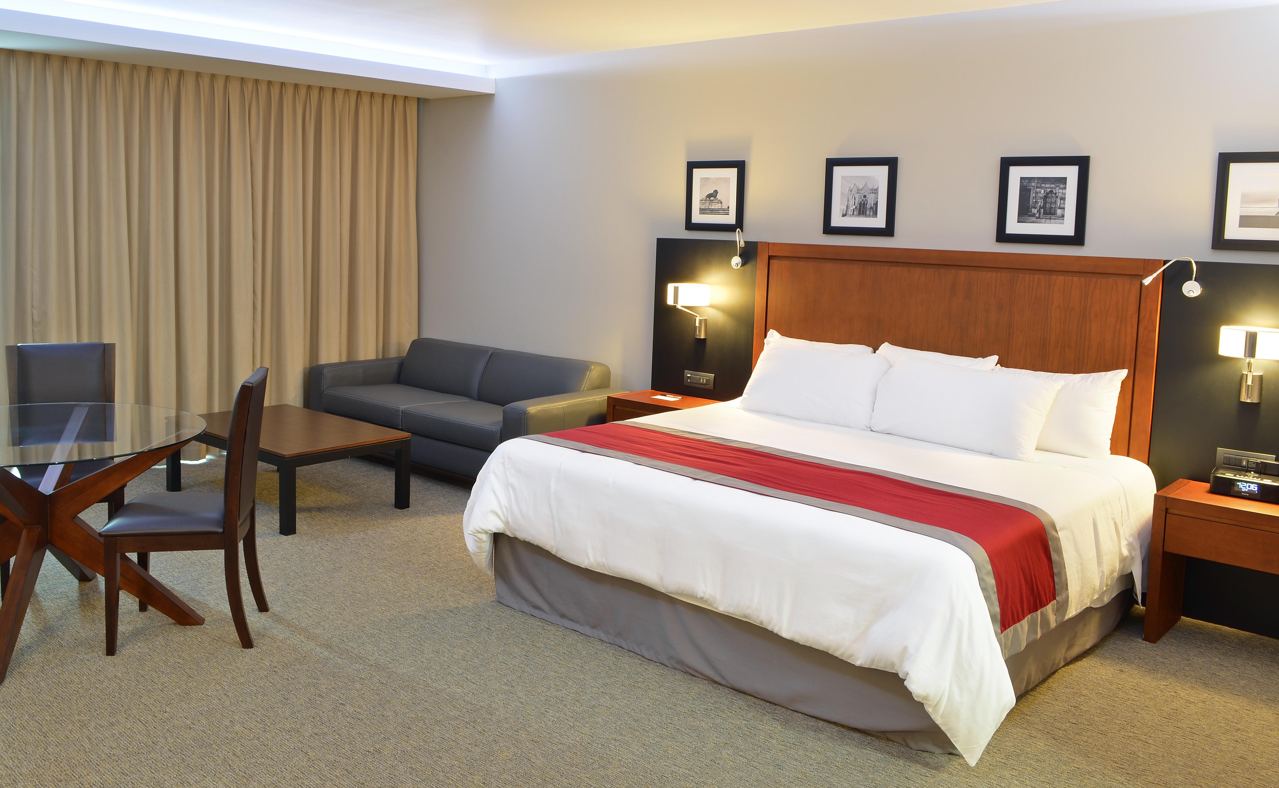 Radisson Poliforum Plaza Hotel León Esterno foto