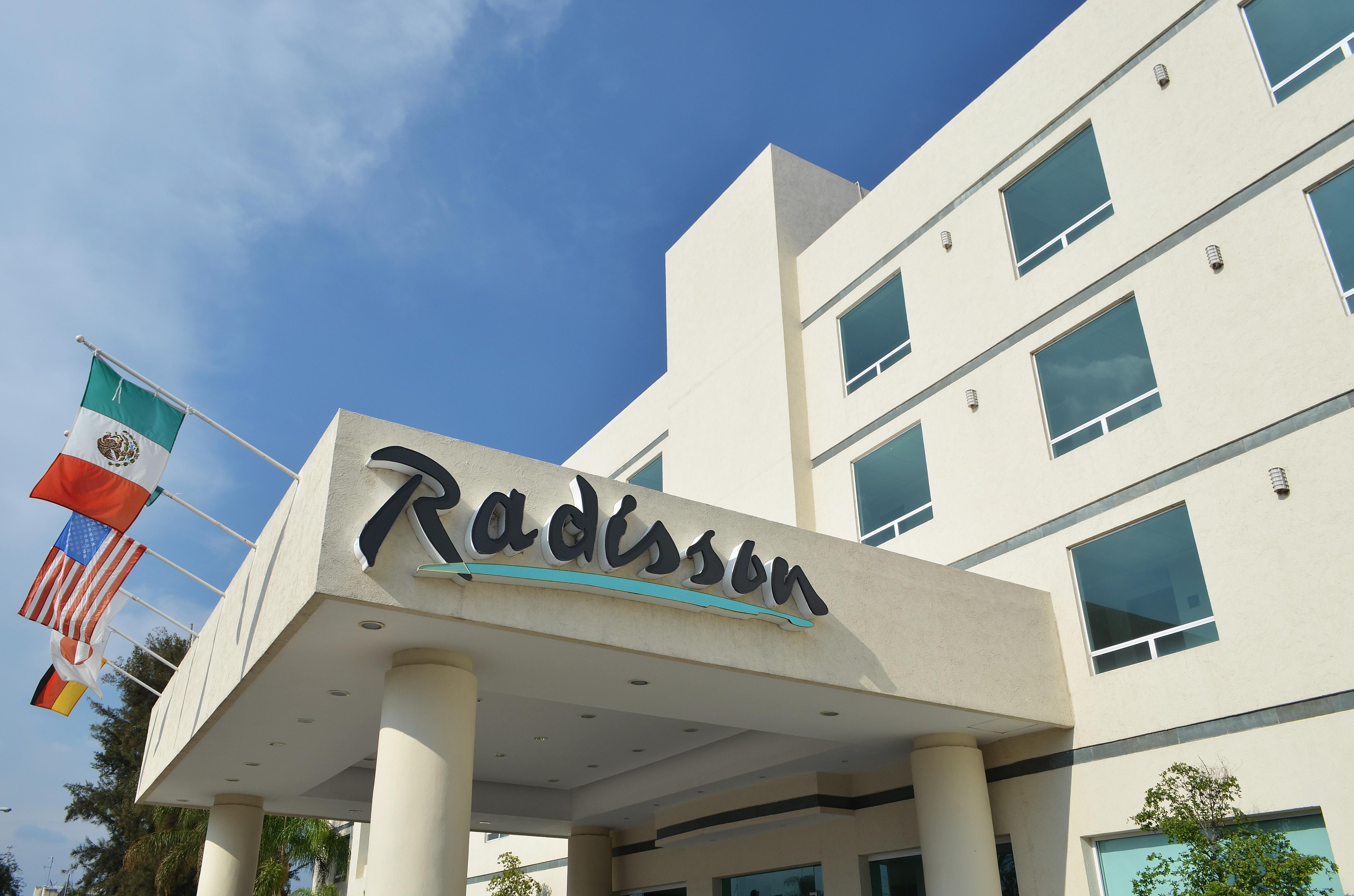 Radisson Poliforum Plaza Hotel León Esterno foto